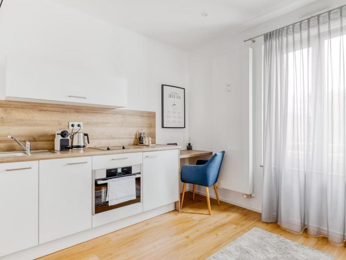 My Suite - Augsburg City - Netflix Buitenkant foto